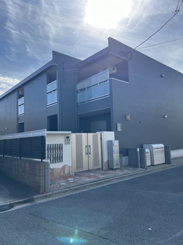 エントランス　建物の内部です