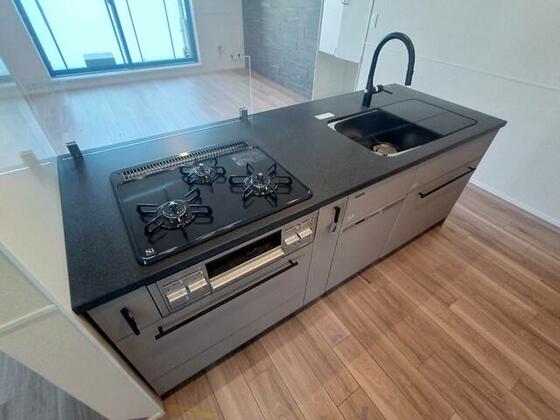 キッチン　※建築中参考写真（２０２６年１月撮影）です※