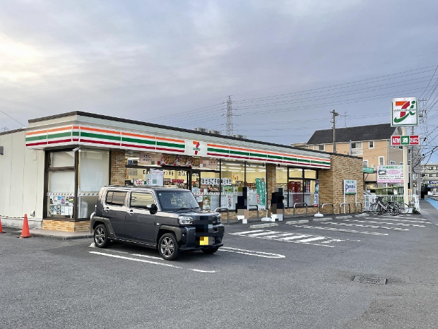 コンビニ　セブンイレブン焼津大住店（コンビニ）まで392m