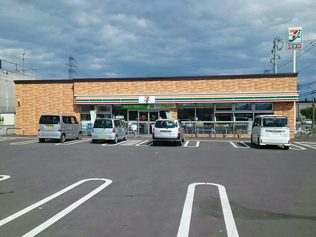 コンビニ　セブンイレブン旭川南５条店（コンビニ）まで900m