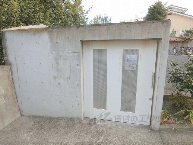 その他設備　ゴミ置き場