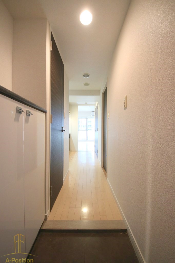 玄関　クレアート大手前グランアクシア