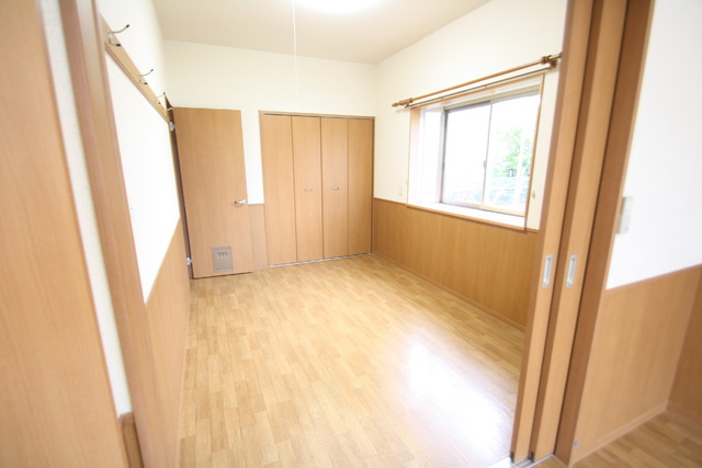 居室・リビング　※写真は別号室のものとなります。