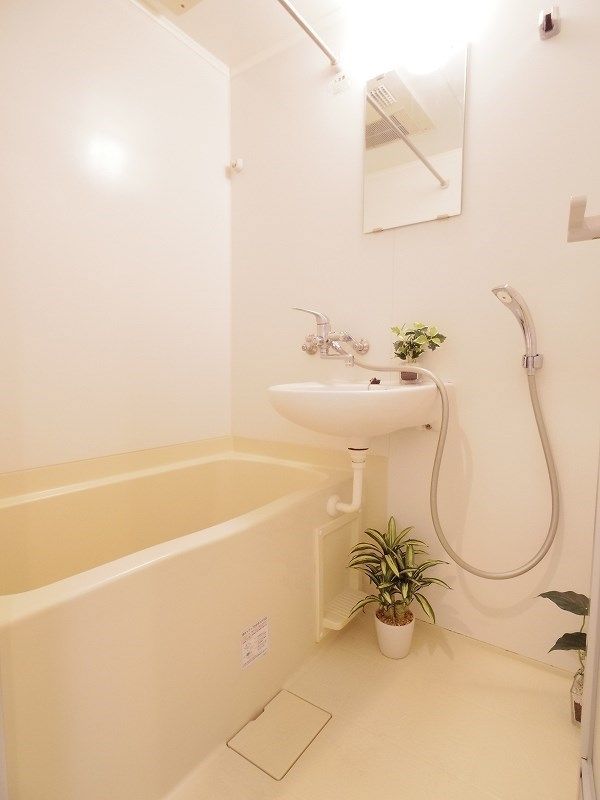 バス・シャワールーム　※同仕様写真