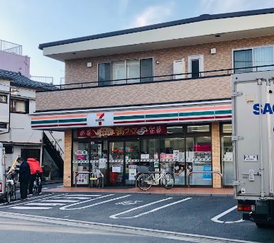 コンビニ　セブンイレブン 豊島池袋本町3丁目店（コンビニ）まで177m
