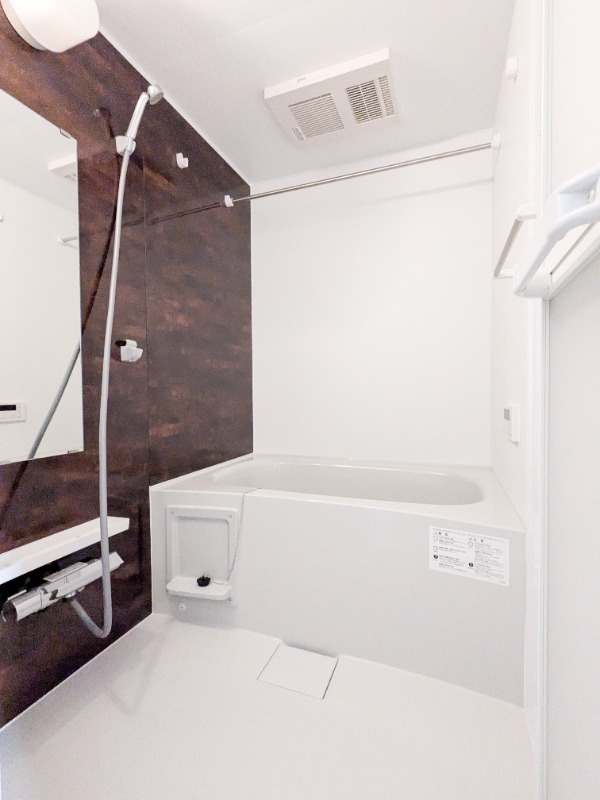 バス・シャワールーム　図面と現状に相違がある場合には現状を優先