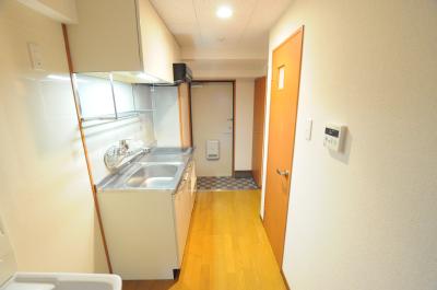 居室・リビング　キッチン