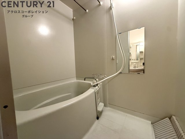 バス・シャワールーム　追い炊き機能・浴室乾燥機付きで便利！