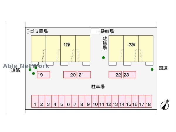 駐車場　駐車場