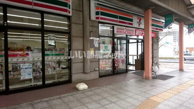 コンビニ　セブン-イレブン水戸南町３丁目店（コンビニ）まで396m