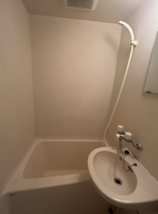 バス・シャワールーム　別部屋参考写真