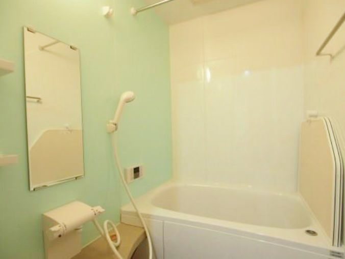 バス・シャワールーム　★ゆったりとできる広さの浴槽★