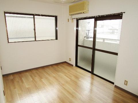 居室・リビング　洋室