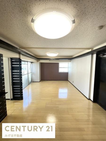 居室・リビング　LD　12帖