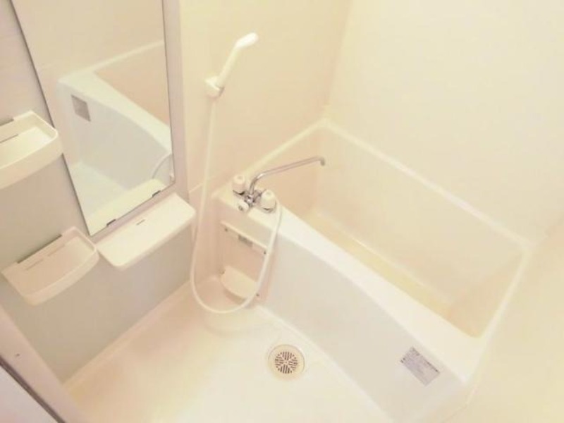 バス・シャワールーム　図面と現状に相違がある場合には現状を優先