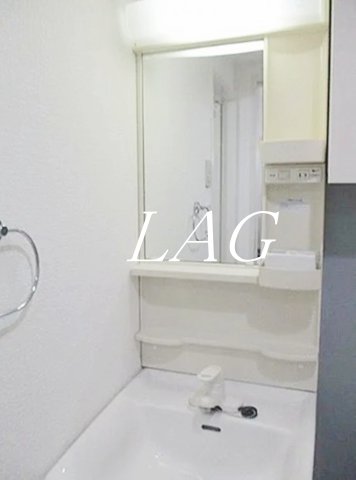 洗面設備　独立洗面台です。