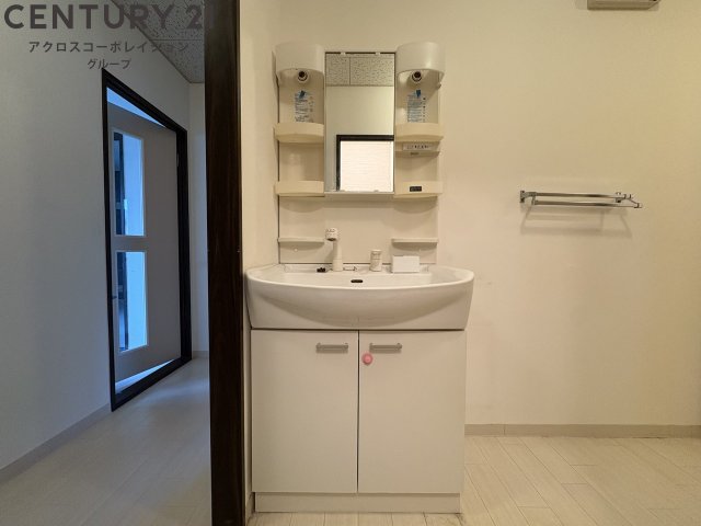 洗面設備　独立洗面化粧台付き☆