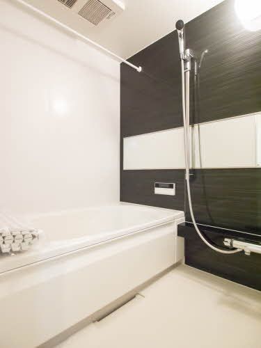 バス・シャワールーム　浴室