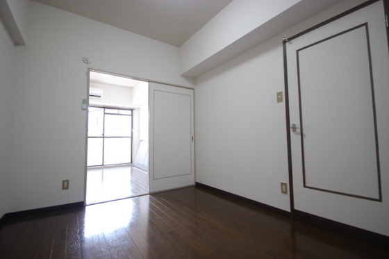 居室・リビング　※別の部屋の写真です※