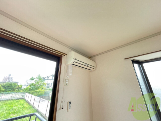 その他設備　エアコンがついて、引越し初日から使えますね。