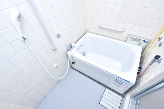 バス・シャワールーム　浴室