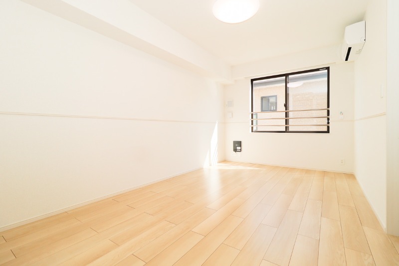 居室・リビング　図面と現状に相違がある場合には現状を優先