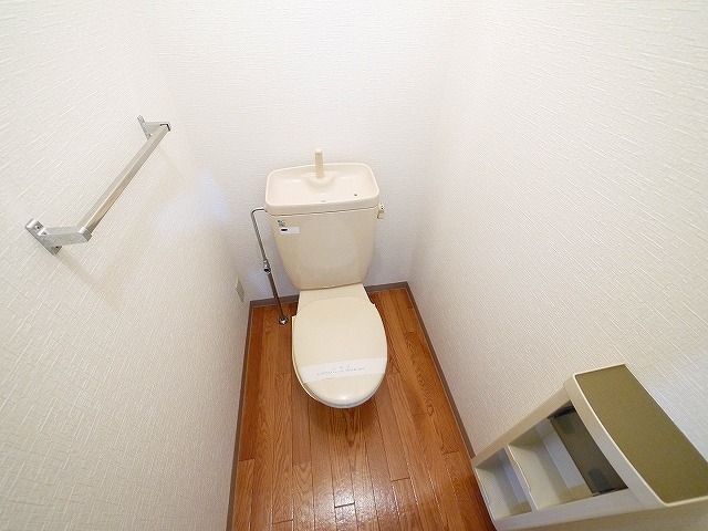 トイレ　シンプルで使いやすいトイレです