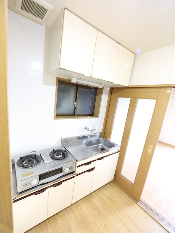 キッチン　キッチン（2口ガスコンロ設置済）