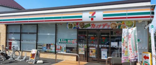 コンビニ　セブンイレブン さいたま大戸3丁目店（コンビニ）まで494m