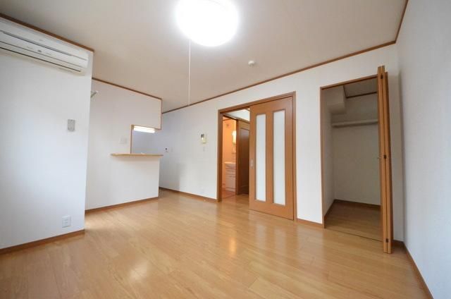 居室・リビング　♪便利なカウンターキッチンですよ♪