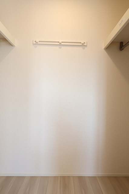 収納　ウォークインクローゼット