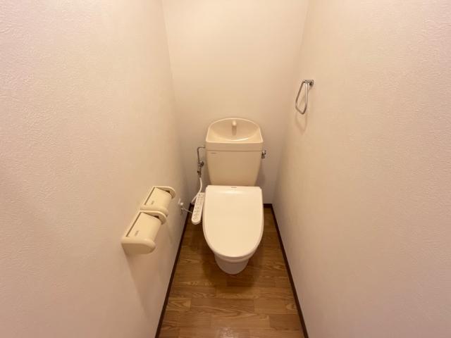 トイレ　シャワー付トイレ