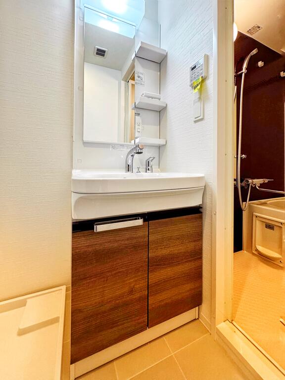 洗面設備　ADVANCEシリーズ参照