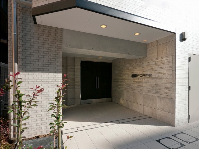 エントランス　エントランス