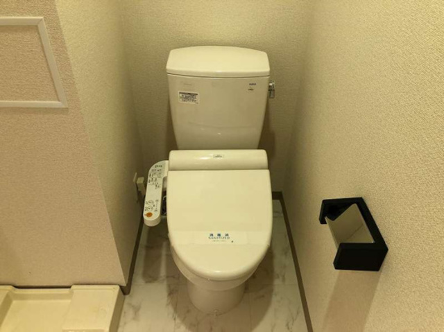 トイレ　シャワートイレ