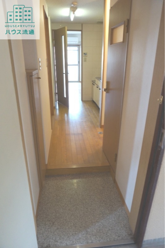 玄関　※別号室写真
