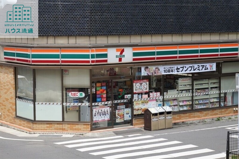コンビニ　セブンイレブン長崎五島町店（コンビニ）まで118m