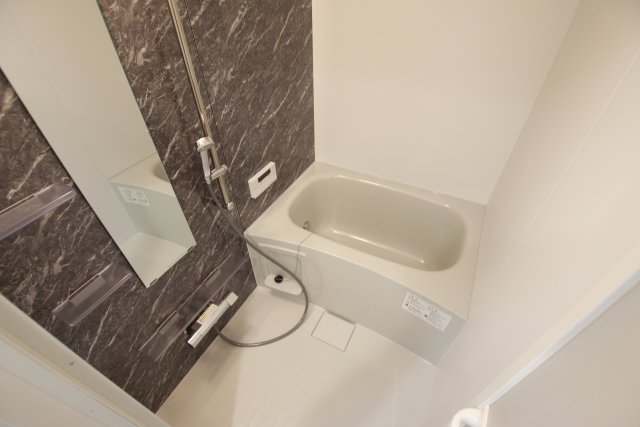 バス・シャワールーム　※他のお部屋の参考写真です※