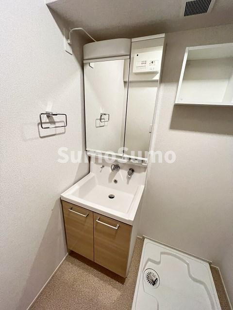 洗面設備　広い洗面スペース