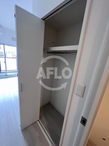 収納　フォーリアライズ天王寺セラス　クローゼット