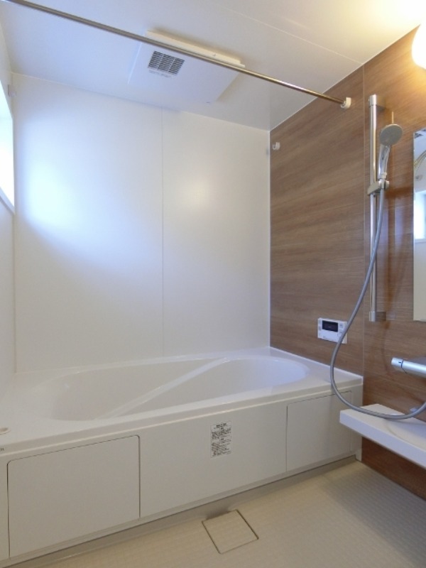 バス・シャワールーム　図面と現状に相違がある場合には現状を優先