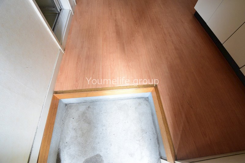 玄関　１階参考写真