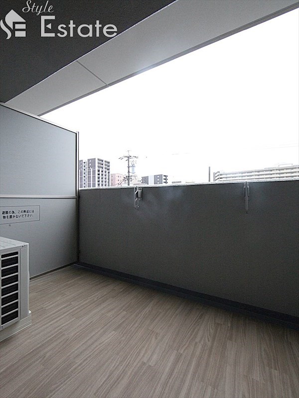 バルコニー　バルコニー