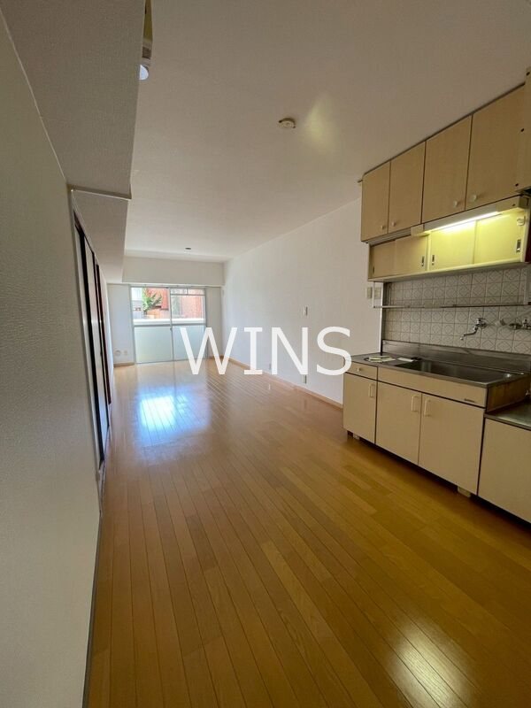 居室・リビング　※別部屋参考写真です。