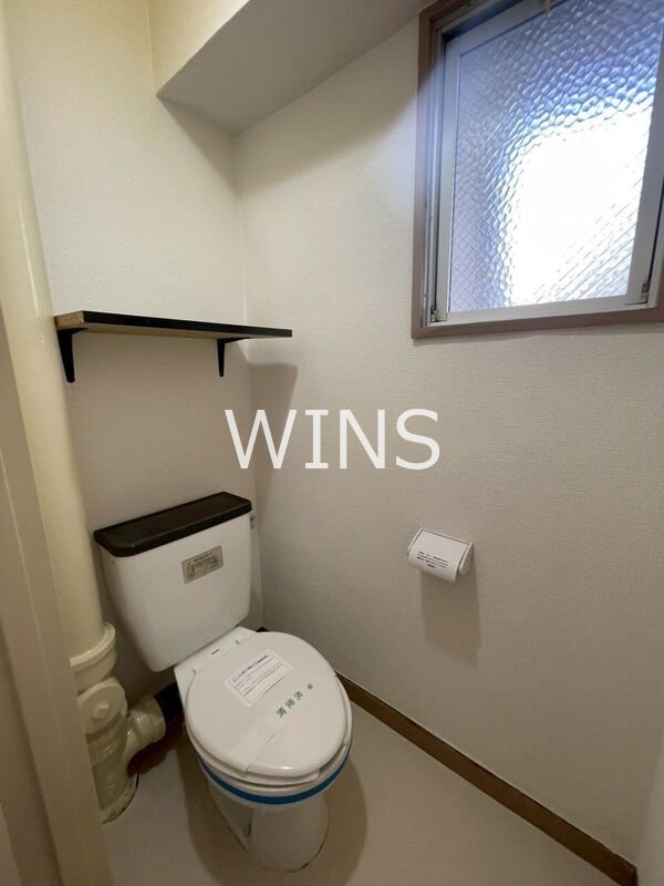 トイレ　※別部屋参考写真です。