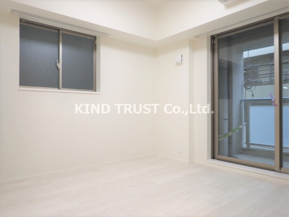 居室・リビング　スタンダードな洋室です