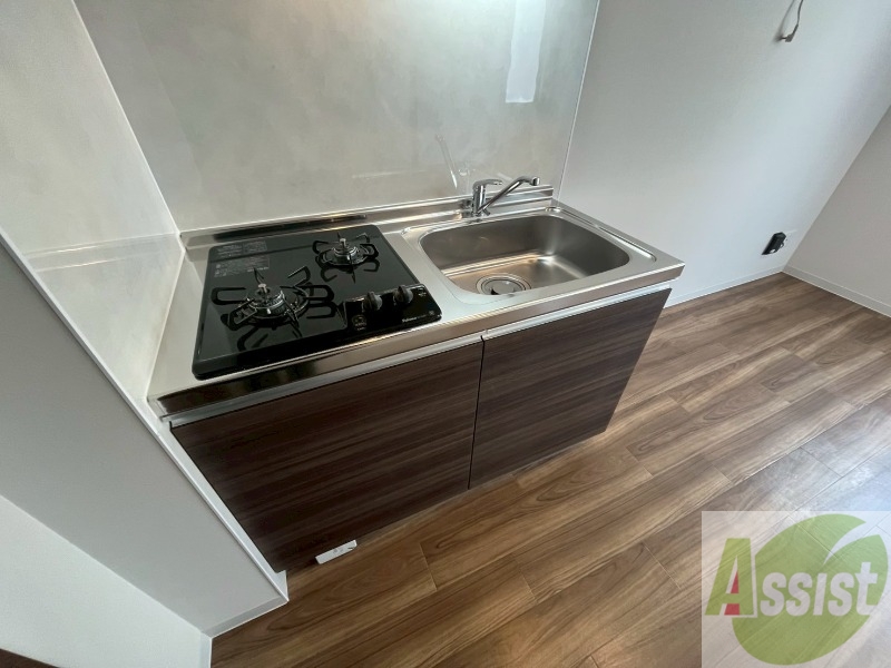 キッチン　キッチンです。一人暮らしなら十分な大きさですね。