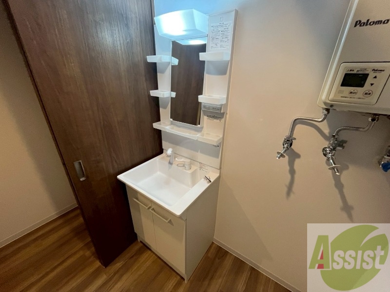 洗面設備　シャンプードレッサーで身支度もラクラクです！