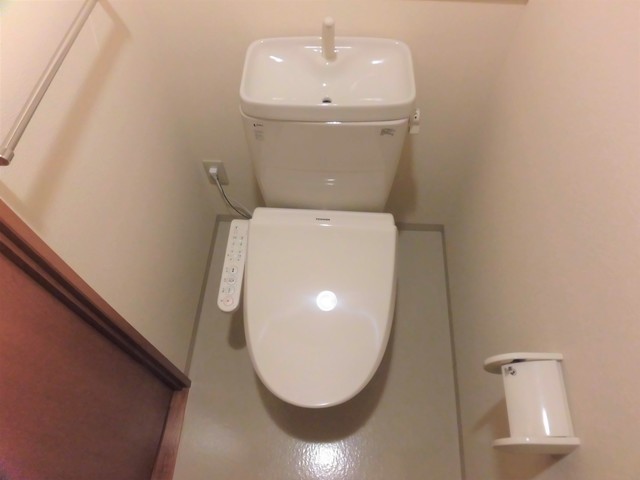 トイレ　前回募集時の写真です