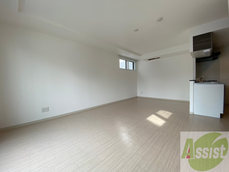 居室・リビング　明るいお部屋は気持ちよく過ごせそうですね。